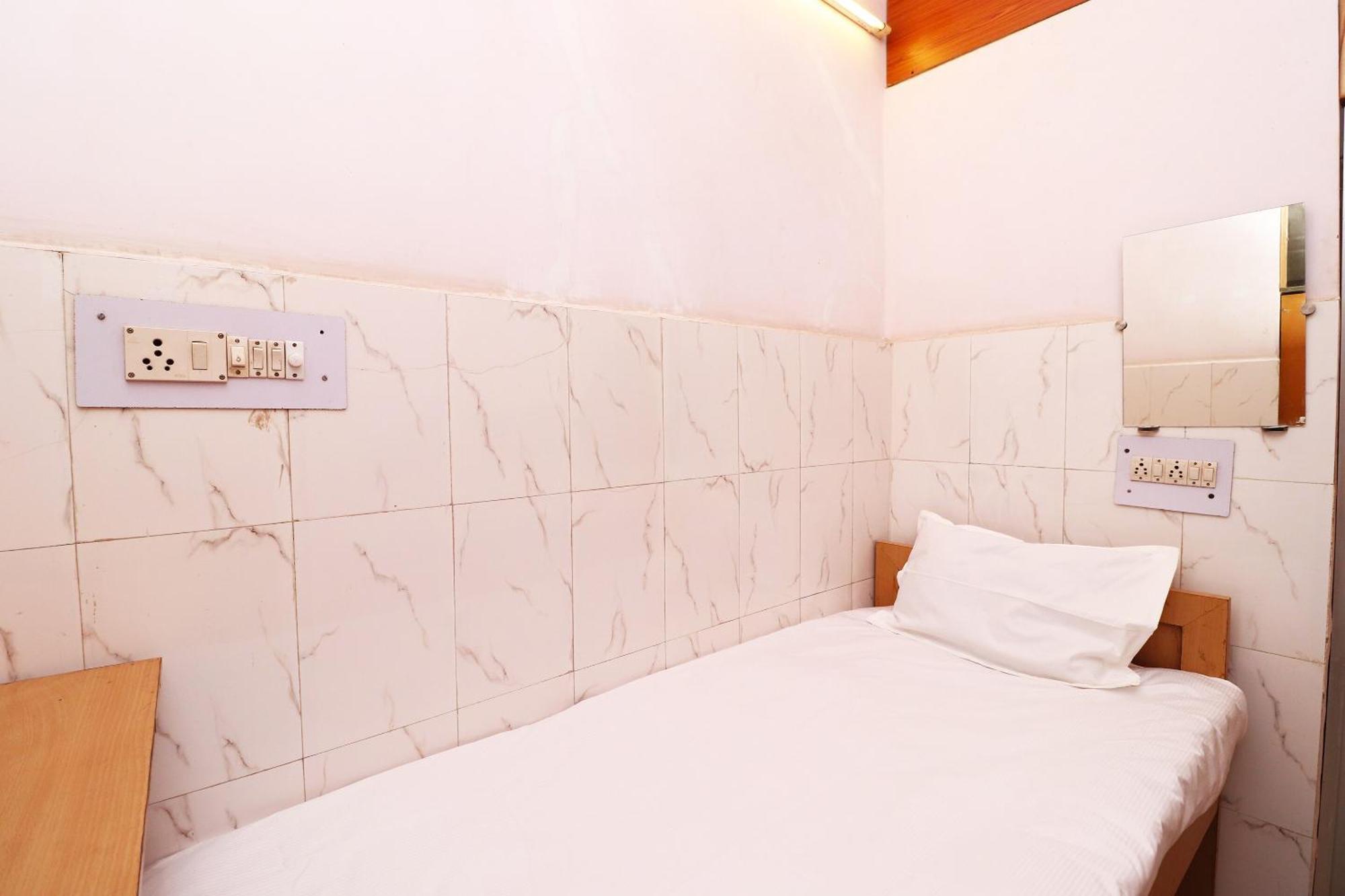 Hotel Kshama Jabalpur Exterior photo